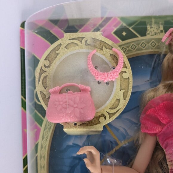 Mattel Wicked Movie Glinda Ariana Grande Doll Accessories - URL Misprint Error - Picture 10 of 15